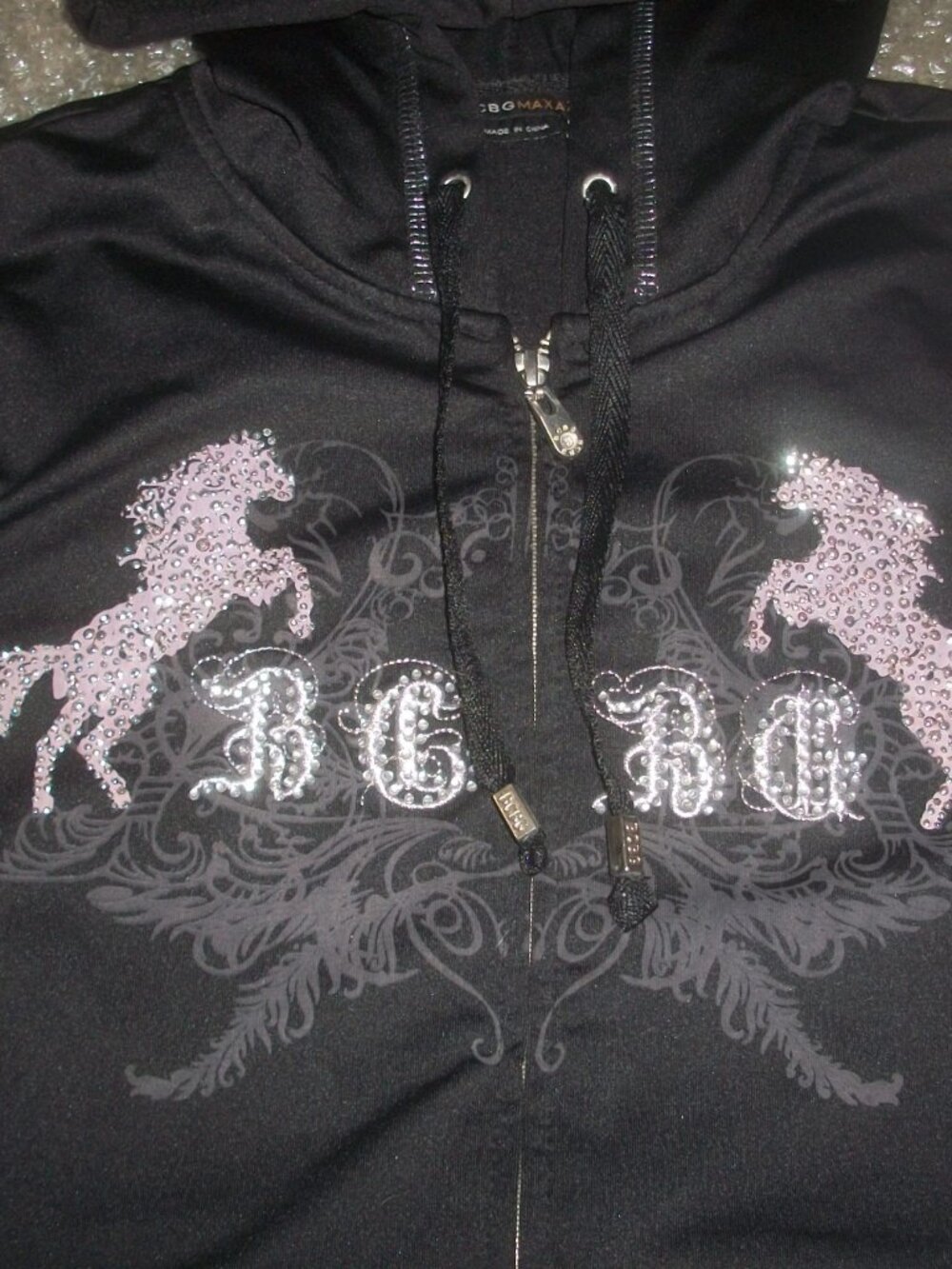 womens BCBG sweatshirt. zip up.silver sequins.Hoodie.Size small